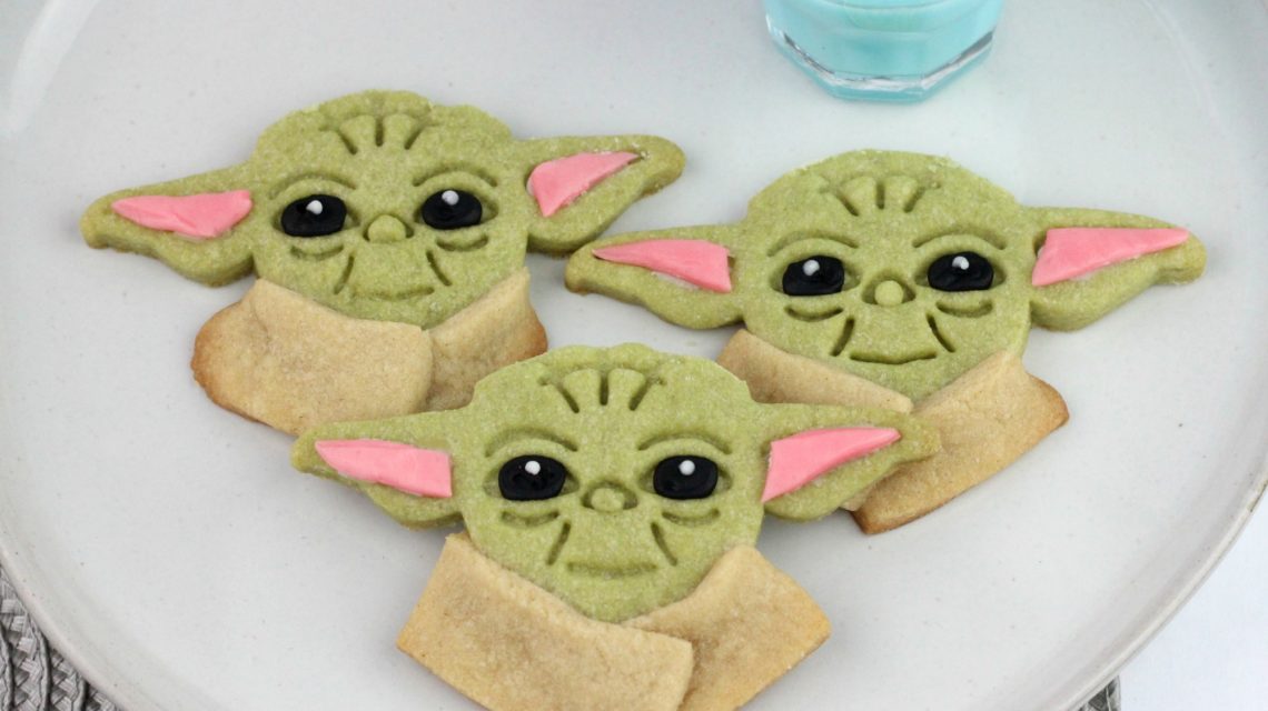 Image of Baby Yoda cookies